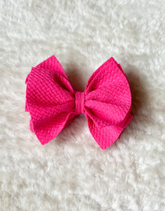 Hot Pink Bow